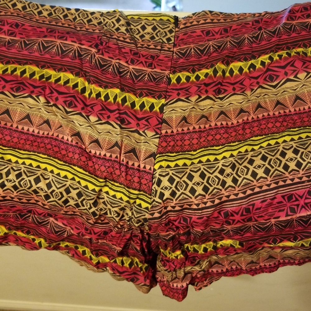 Aztec print skort - Picture 3 of 4